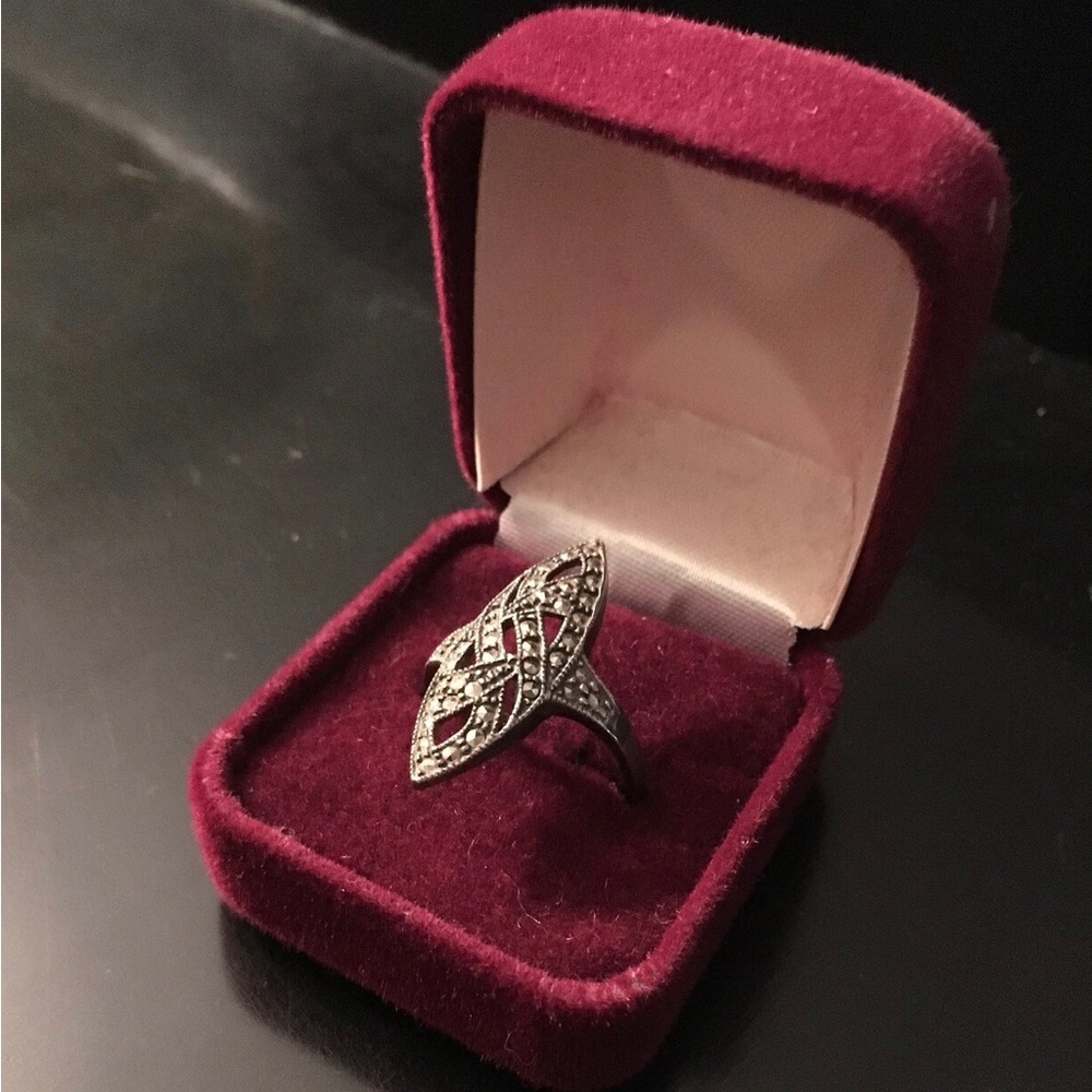 Vintage Art Deco Ring